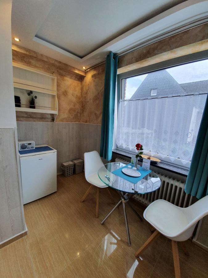Hotel Kenny & Henry Cuxhaven Exterior foto
